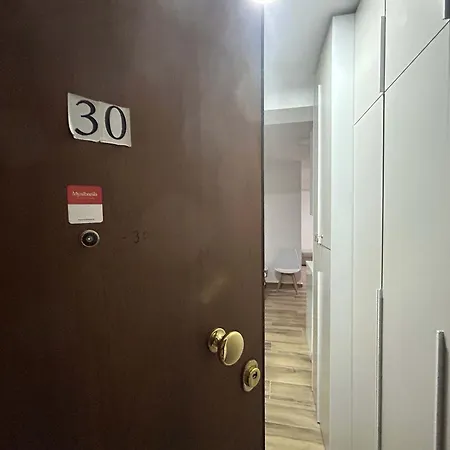 1241 아파트 *